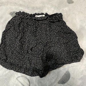 Hollister Shorts black with white dots size small
